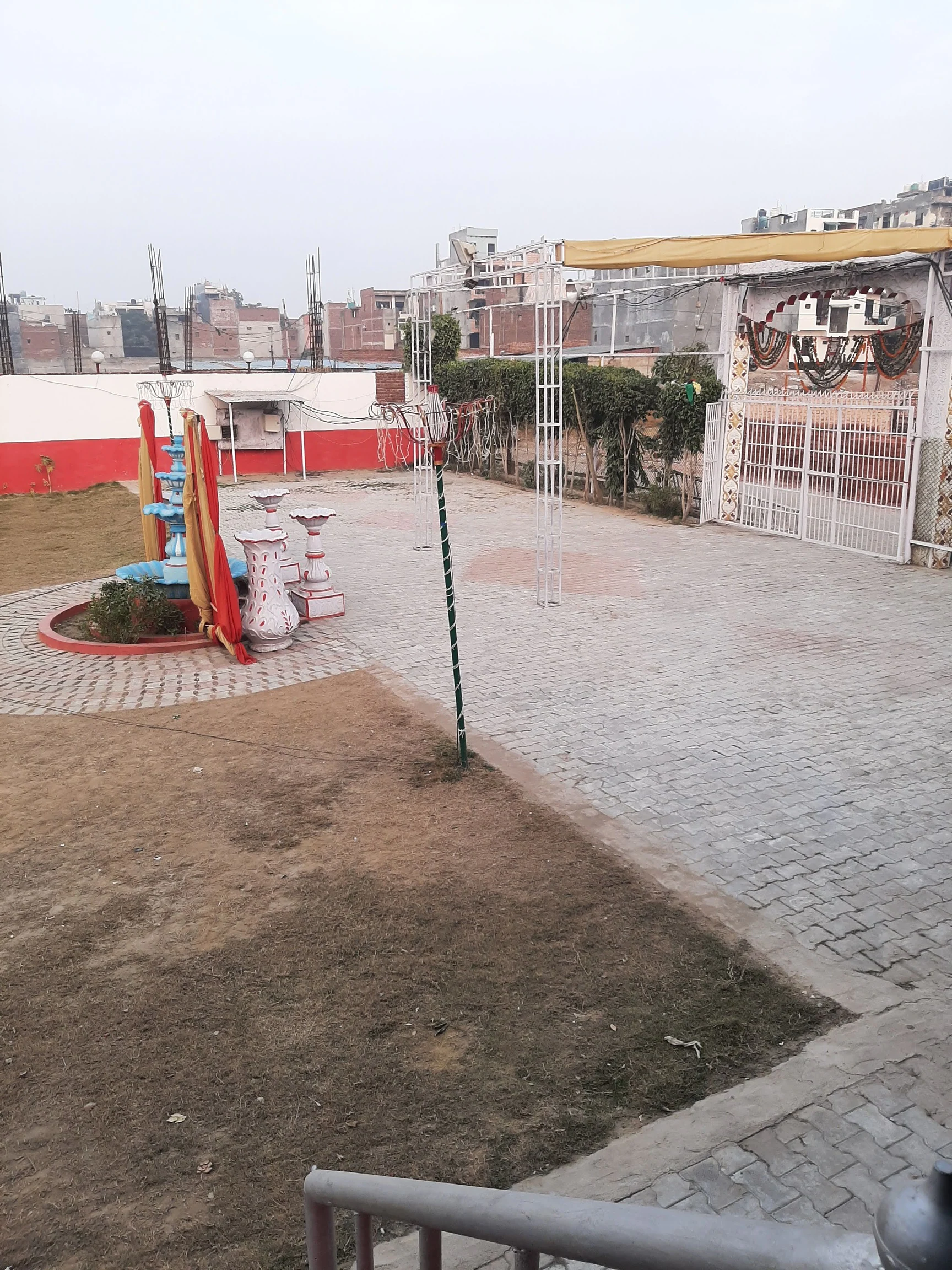 new-india-campus-ashok-vatika-sahibabad-banquet-halls-qqnBI3b9Qj